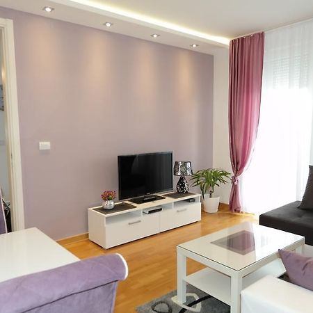 Apartments Belville Lux Belgrado Esterno foto