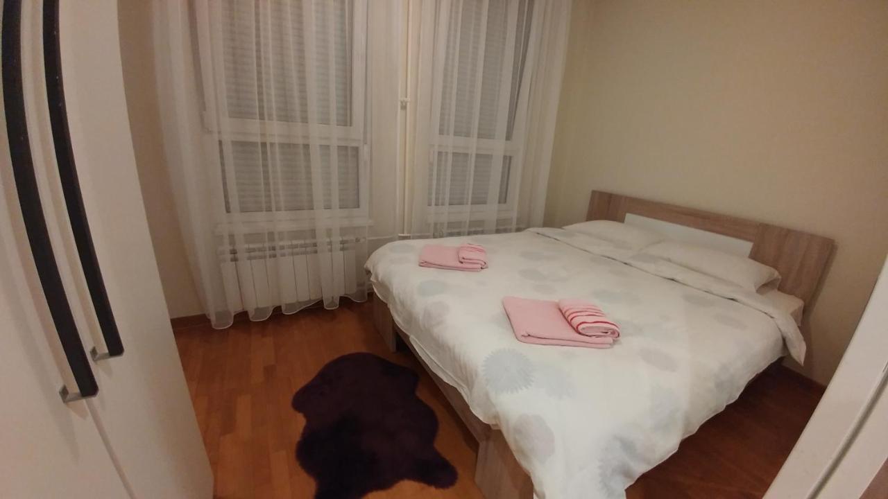 Apartments Belville Lux Belgrado Esterno foto